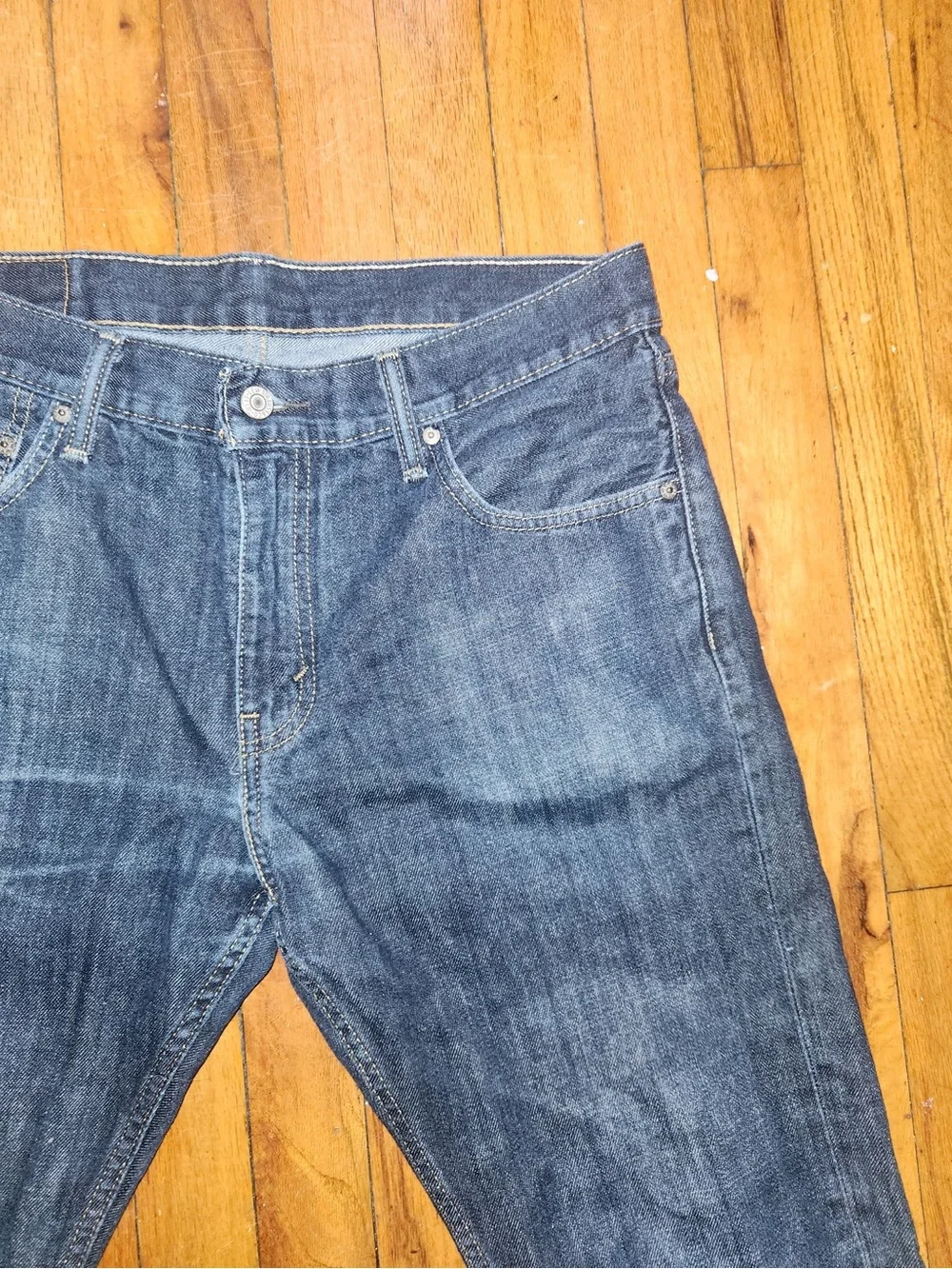 Levi's Men's Blue Straight-Leg Denim Jeans - 527
